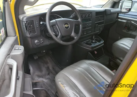 2020 Chevrolet Express G2500 from USA, damaged, VIN 1GCWGAFP5L1225612